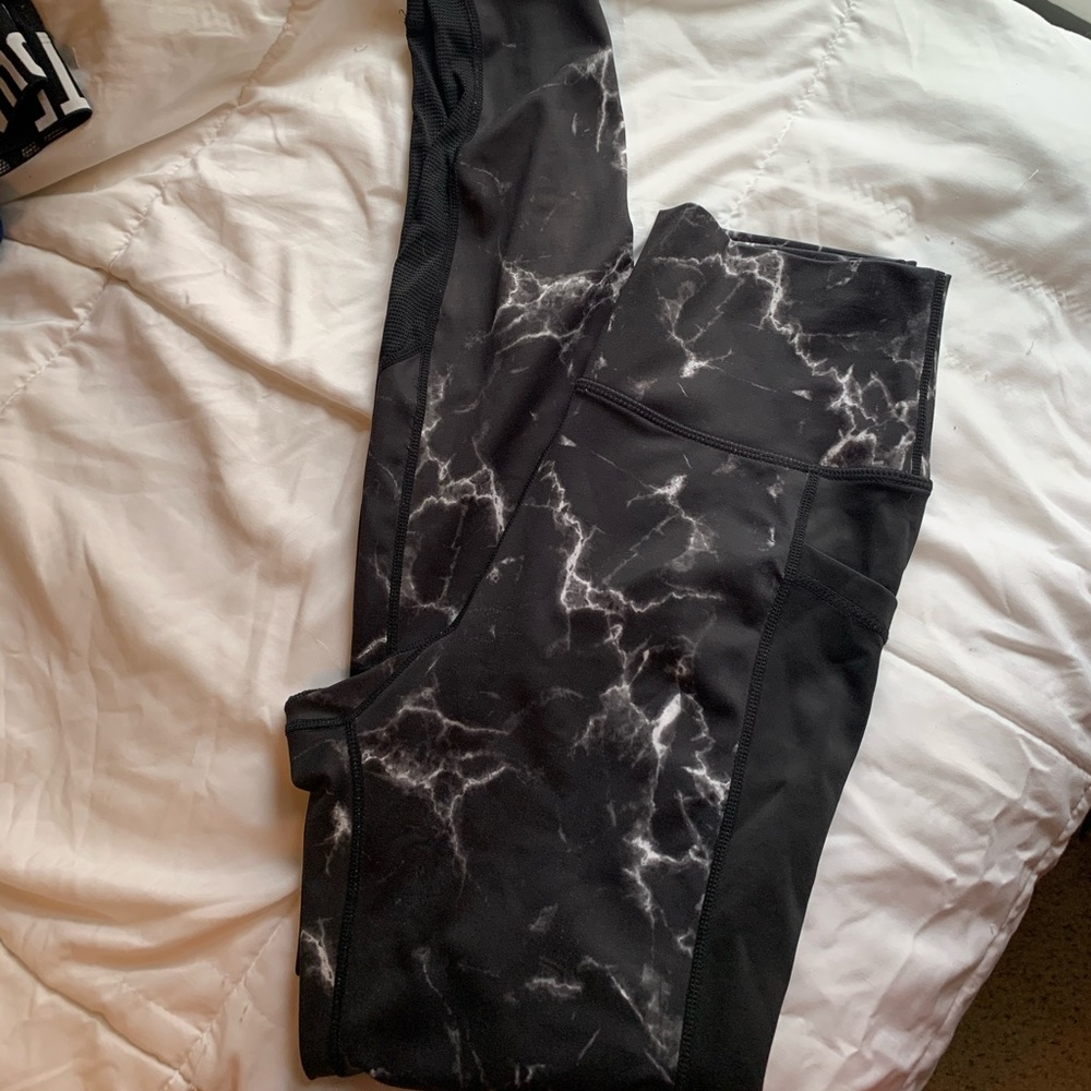 Marble Buffbunny Leggings with pockets